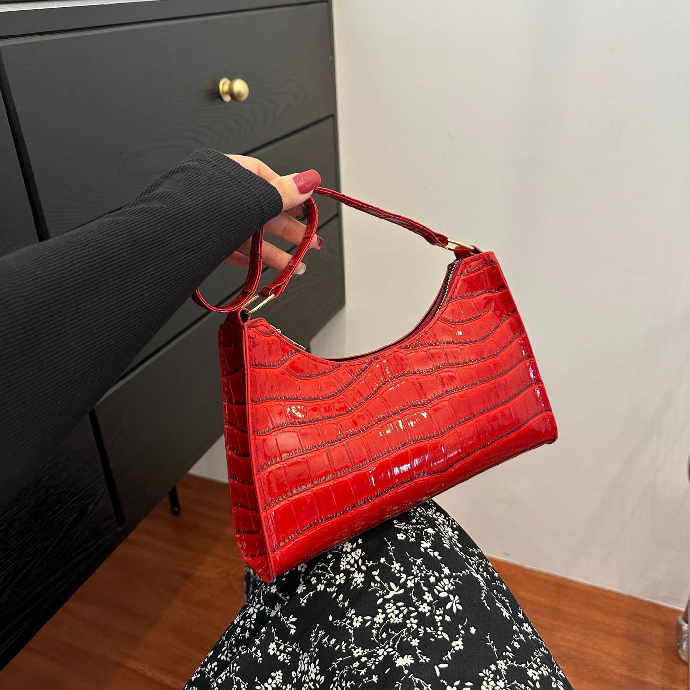 Embossed Underarm Stone Pattern Candy Color Shoulder Bag null