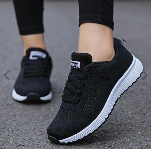 Women Shoes Sports Sneakers null