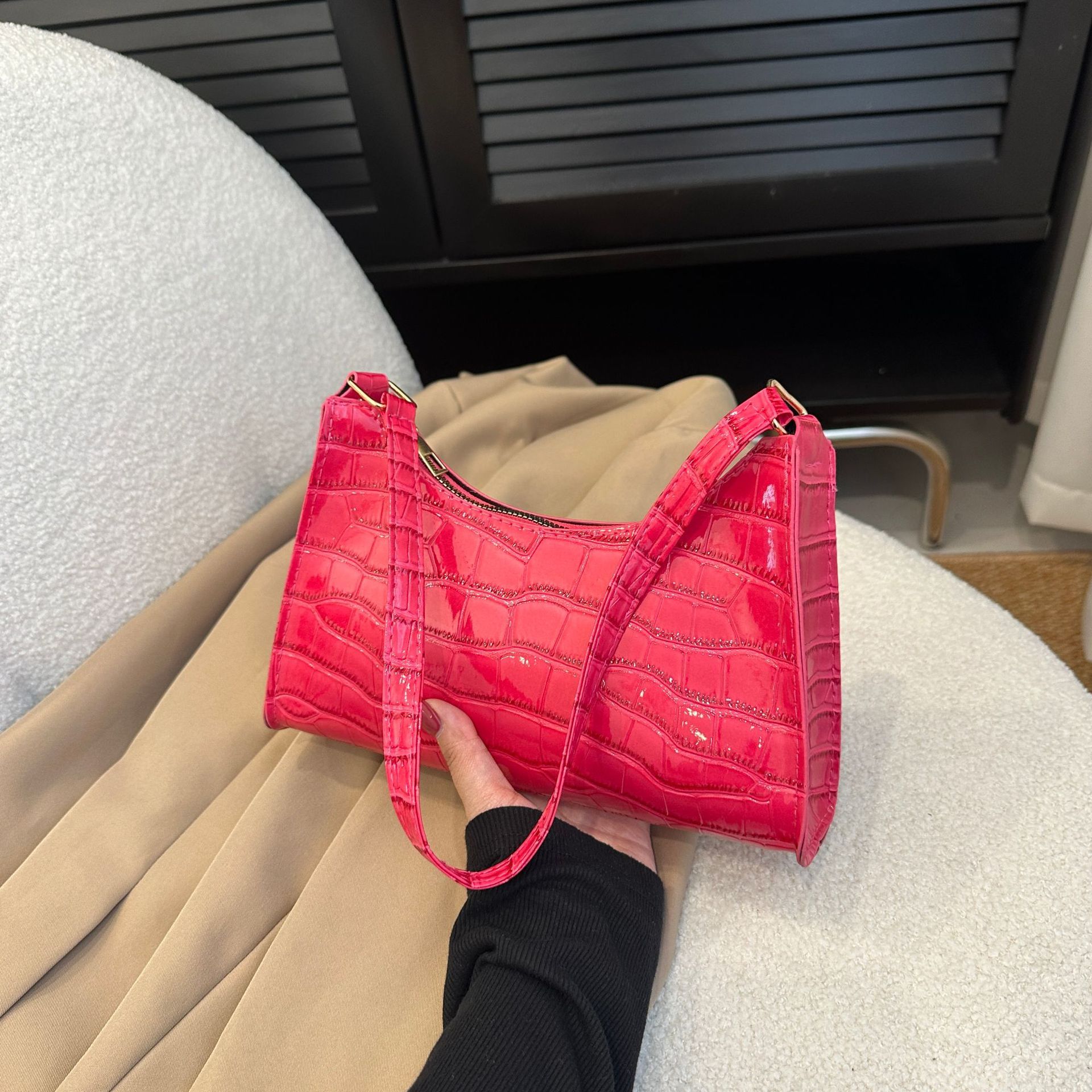 Embossed Underarm Stone Pattern Candy Color Shoulder Bag null