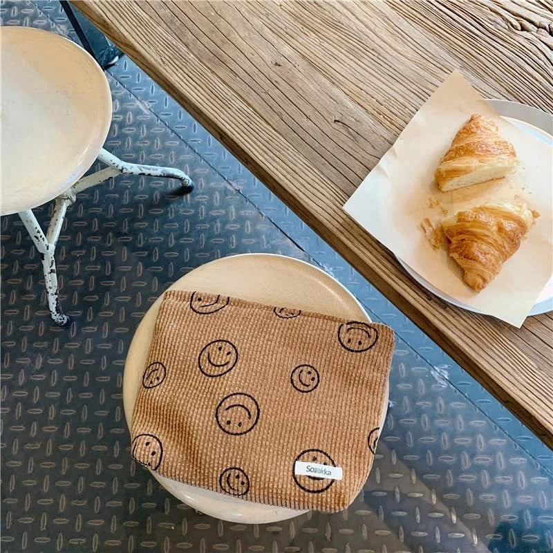 Makeup Bag Large Checkered Cosmetic Bag Capacity Travel Toiletry Bag Cute Makeup Brushes Aesthetic Accessories Storage Bag Shoppers Synchrony